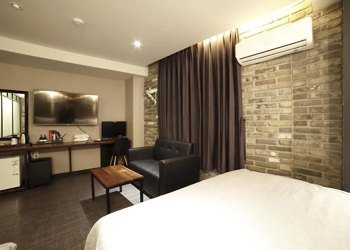 โรงแรมเดอะ ลาสต์