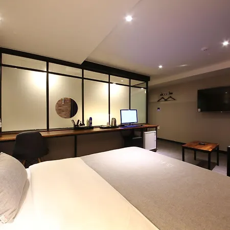 The Last Hotel Nampo Busan Exterior photo