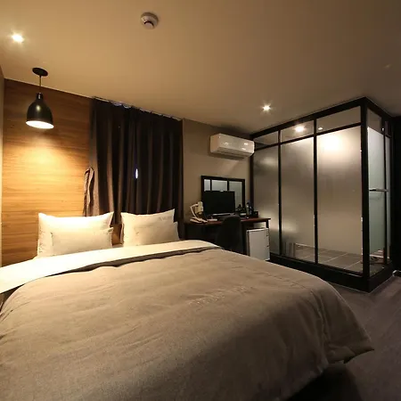 The Last Hotel Nampo Busan Exterior photo